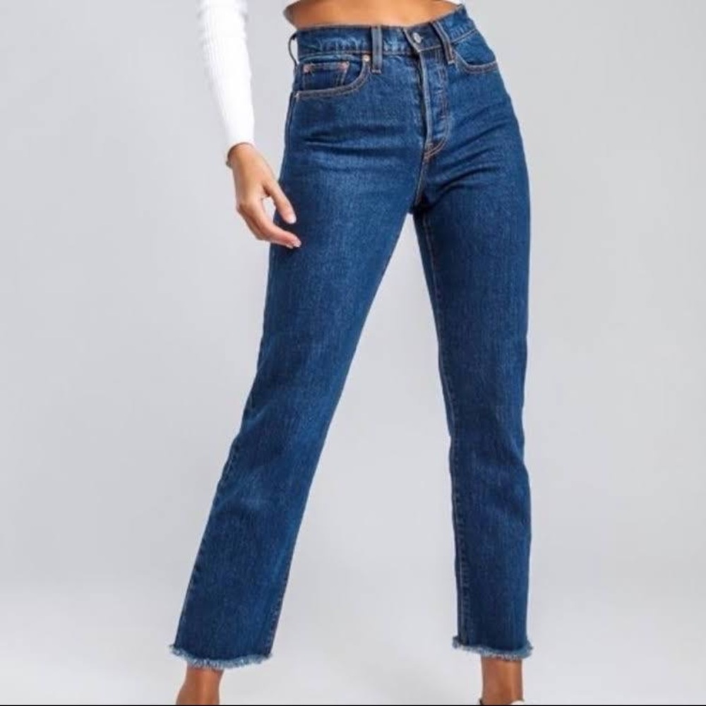 Levi’s Wedgie Straight Jeans